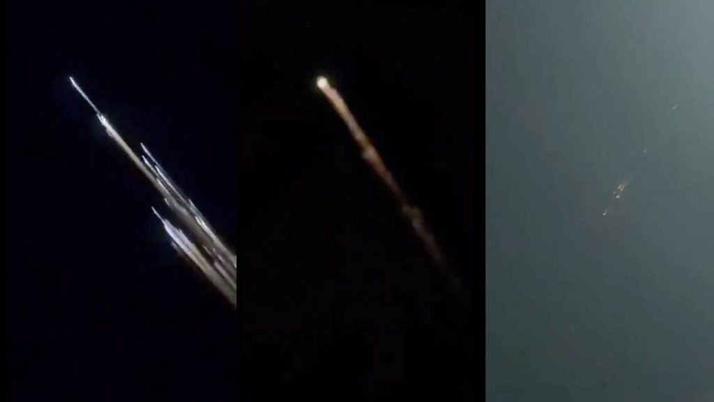 084728500_1775365459-Cahaya_Terang_di_Langit_Lampung_dan_Banten_Viral_01