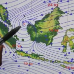 BMKG Ungkap Penyebab Cuaca Ekstrem di Indonesia, Hujan Lebat dan Angin Kencang Diprediksi Masih Berlanjut